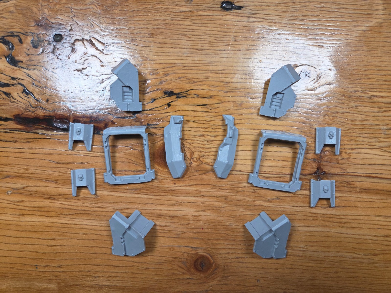 Warhammer 40k Rhino / Predator Reinforced Armor Kit