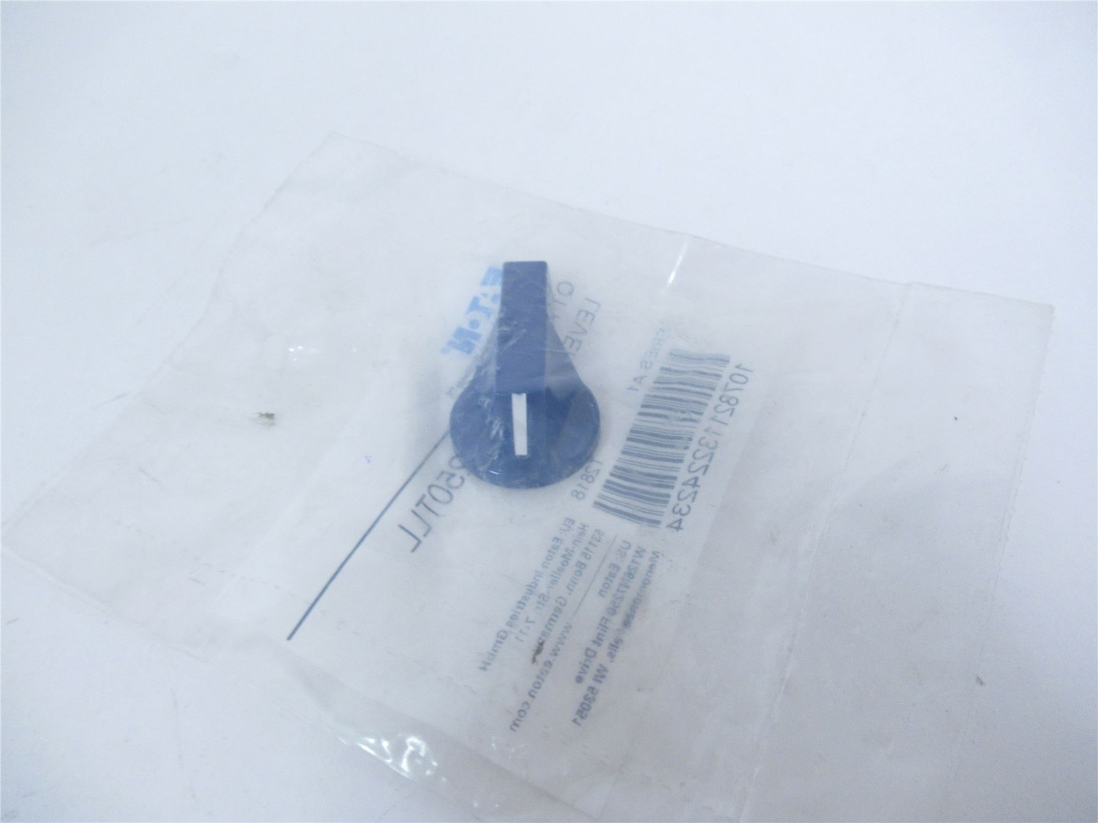 240438 New In Box; Eaton 10250TLL Switch Lever - 30.5 mm; Blue