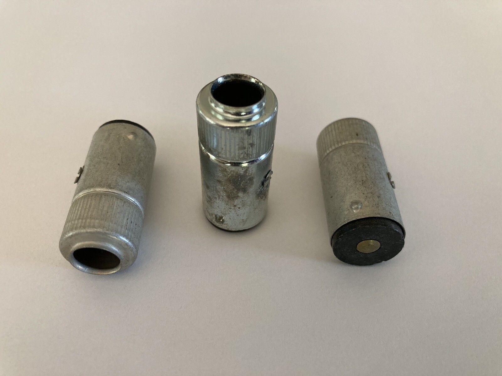 (1) Cole Hersee 1465 Single Pole Lamp Plug G102 Halftrack G179 M29 M29C Weasel