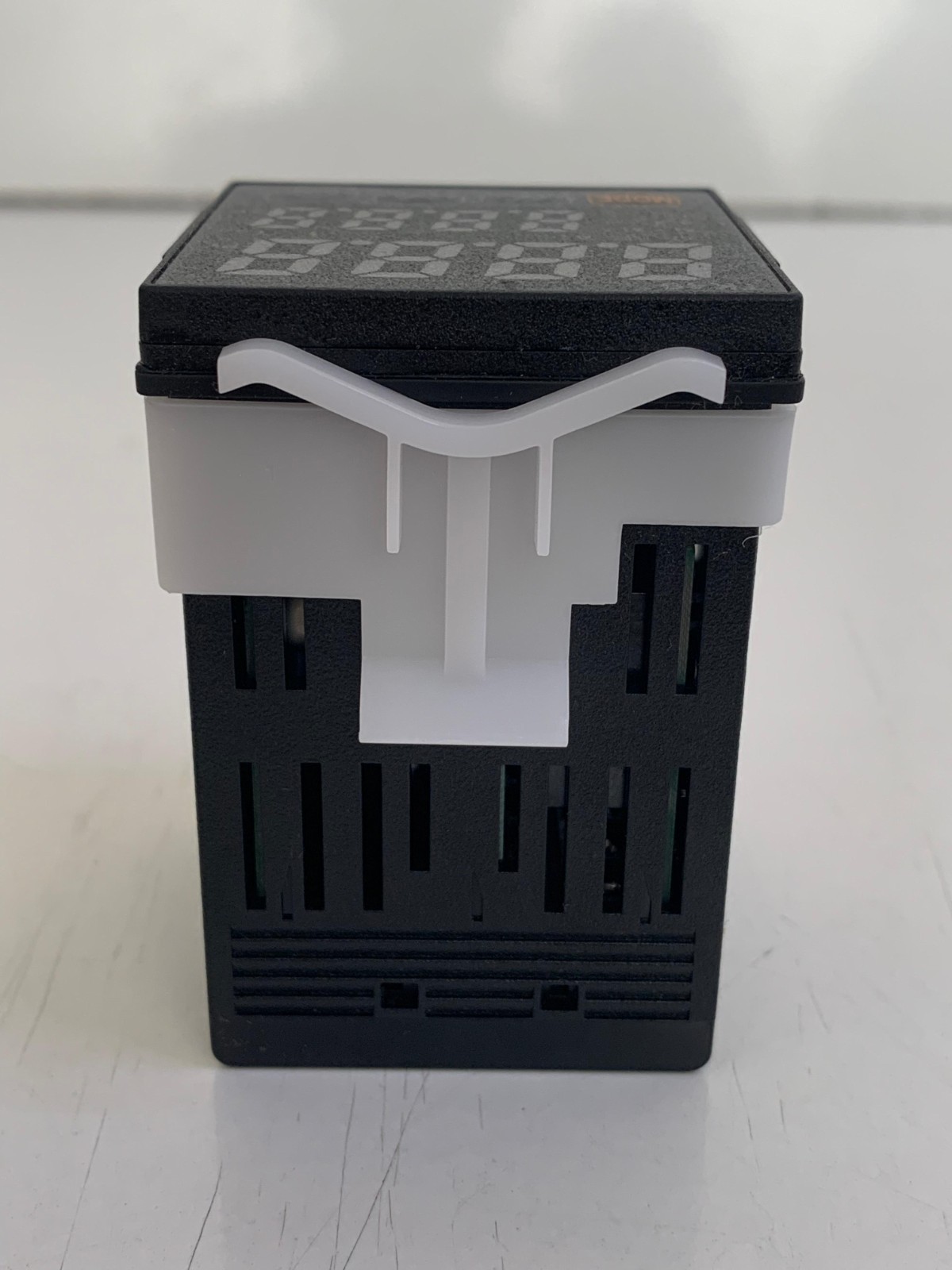 Autonics / TK4S / Temperature Controller / TK4S-14SN / 100-240VAC