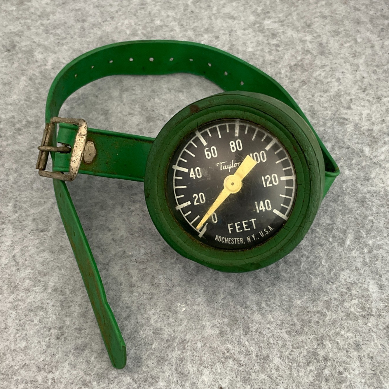 Vintage Taylor Instruments Depth Wrist Gauge SCUBA ROCHESTER, NY 140 FEET *Read*