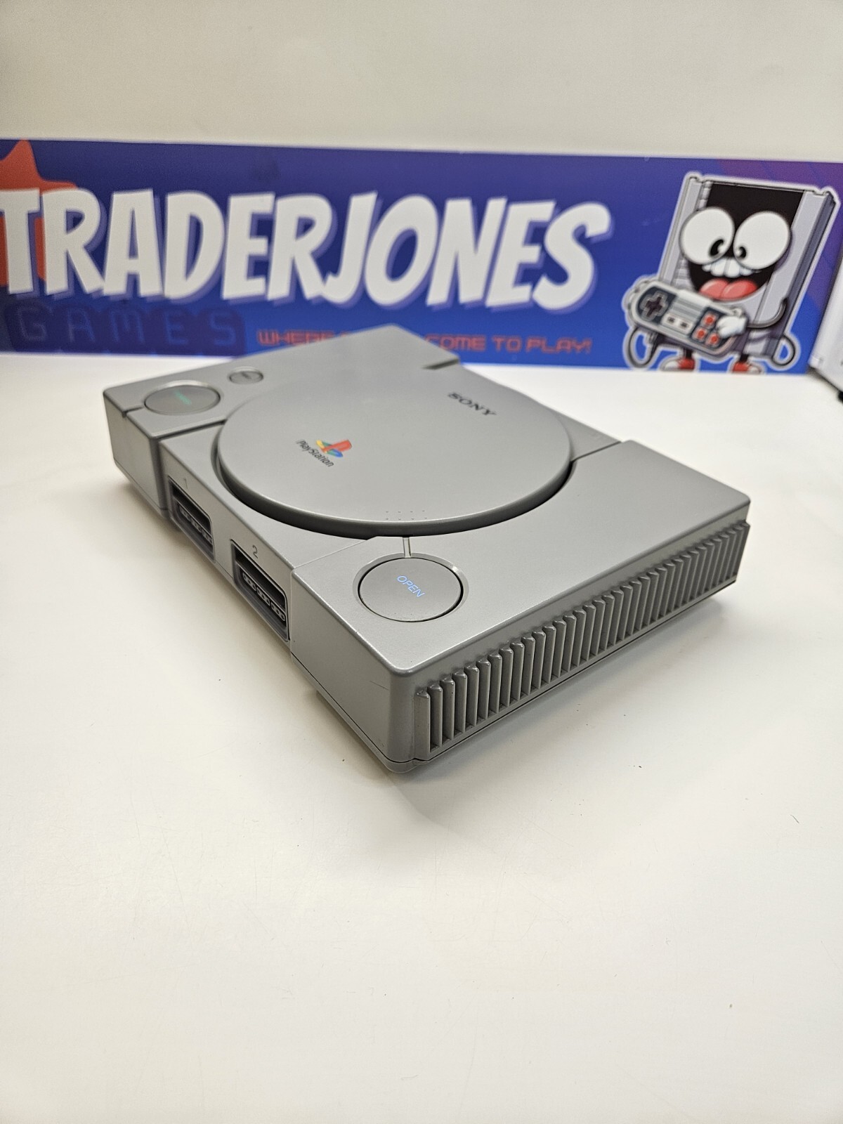 Sony PlayStation Console W Controller (1994)