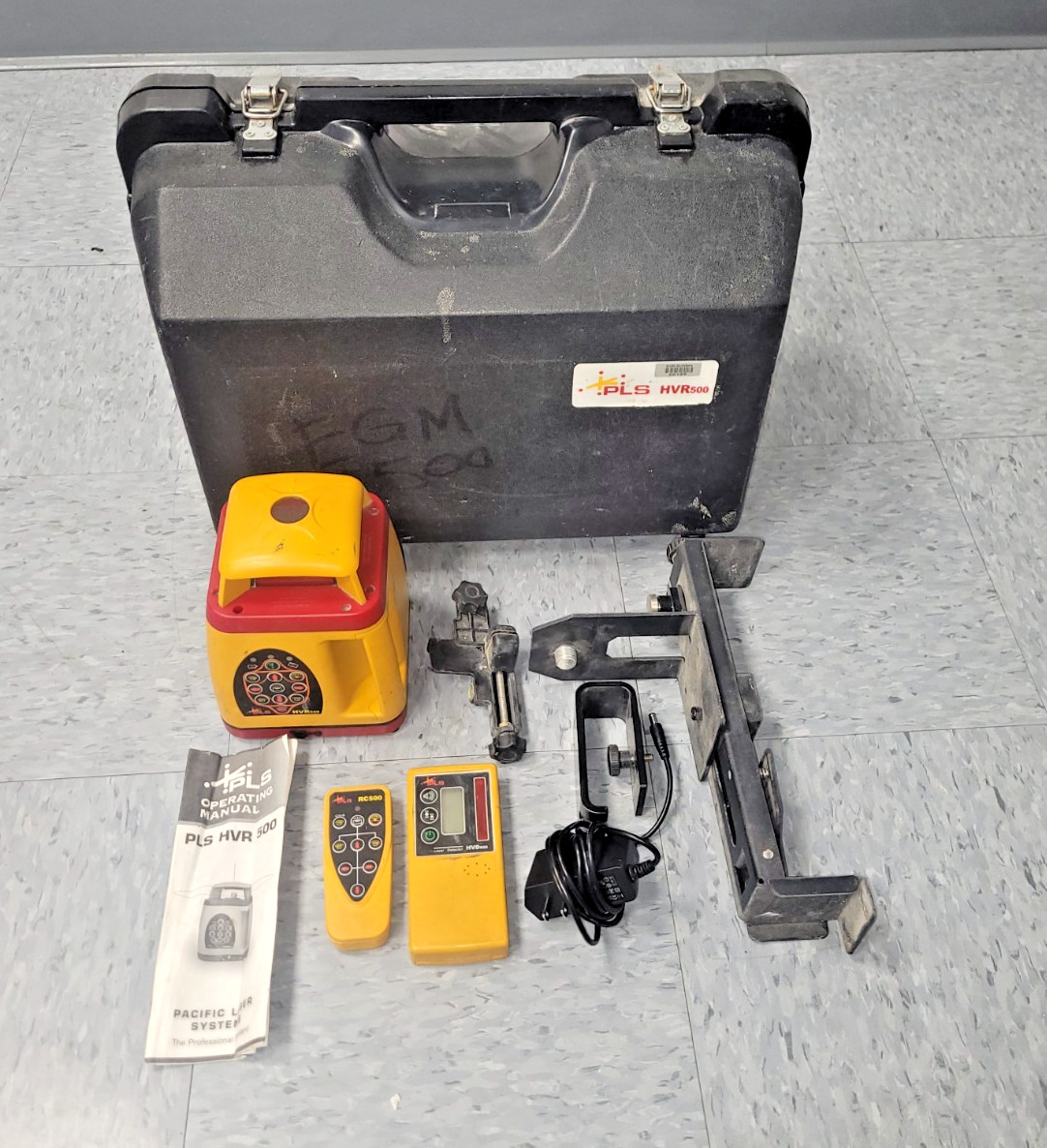 PLS HVR 500 Rotary 360° Laser Level Kit w/ Remote Detector Case Tested