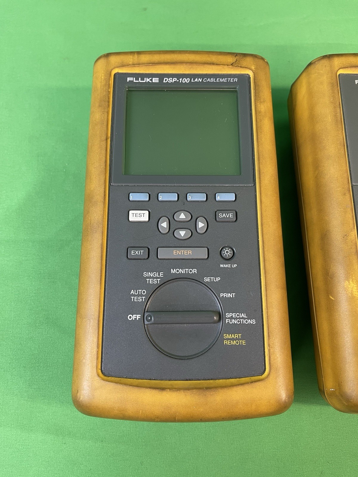 Fluke DSP-100 LAN CableMeter & DSP-SR Smart Remote Power Tested Blank Display