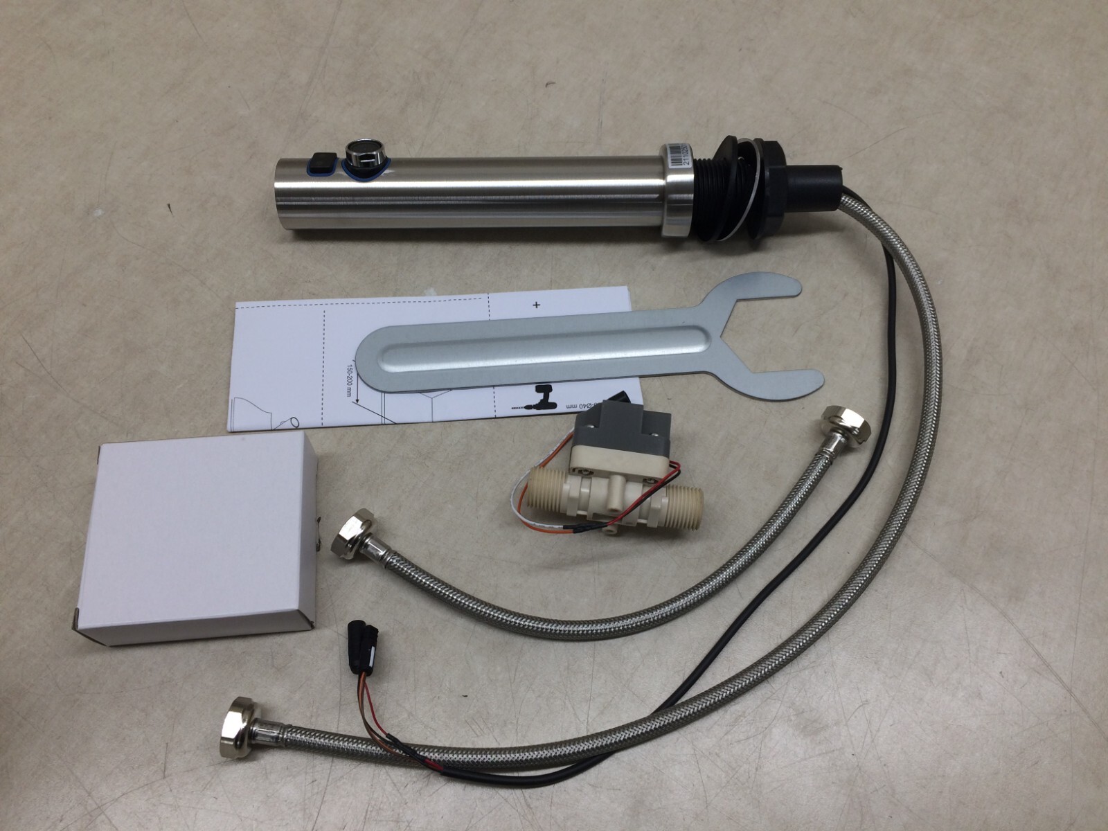 Dan Dryer 390 Water Tap Automatic Wall Mounted Touchless Faucet 2110250151