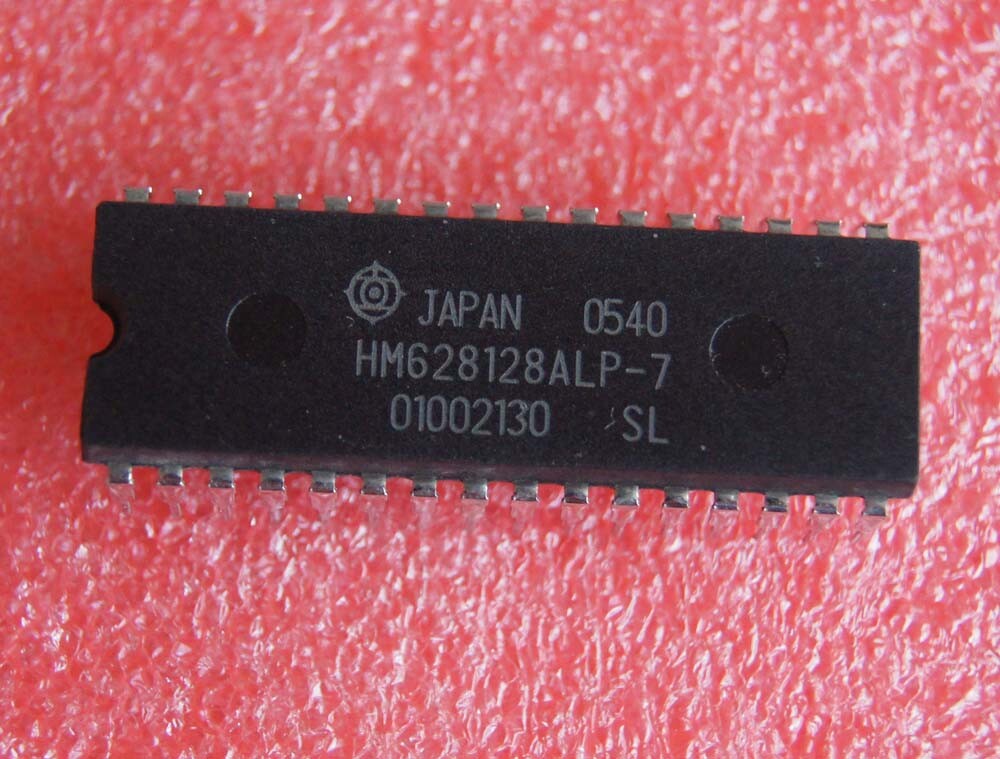 5pcs HM628128ALP-7 HM628128ALP DIP-32 HITACHI IC