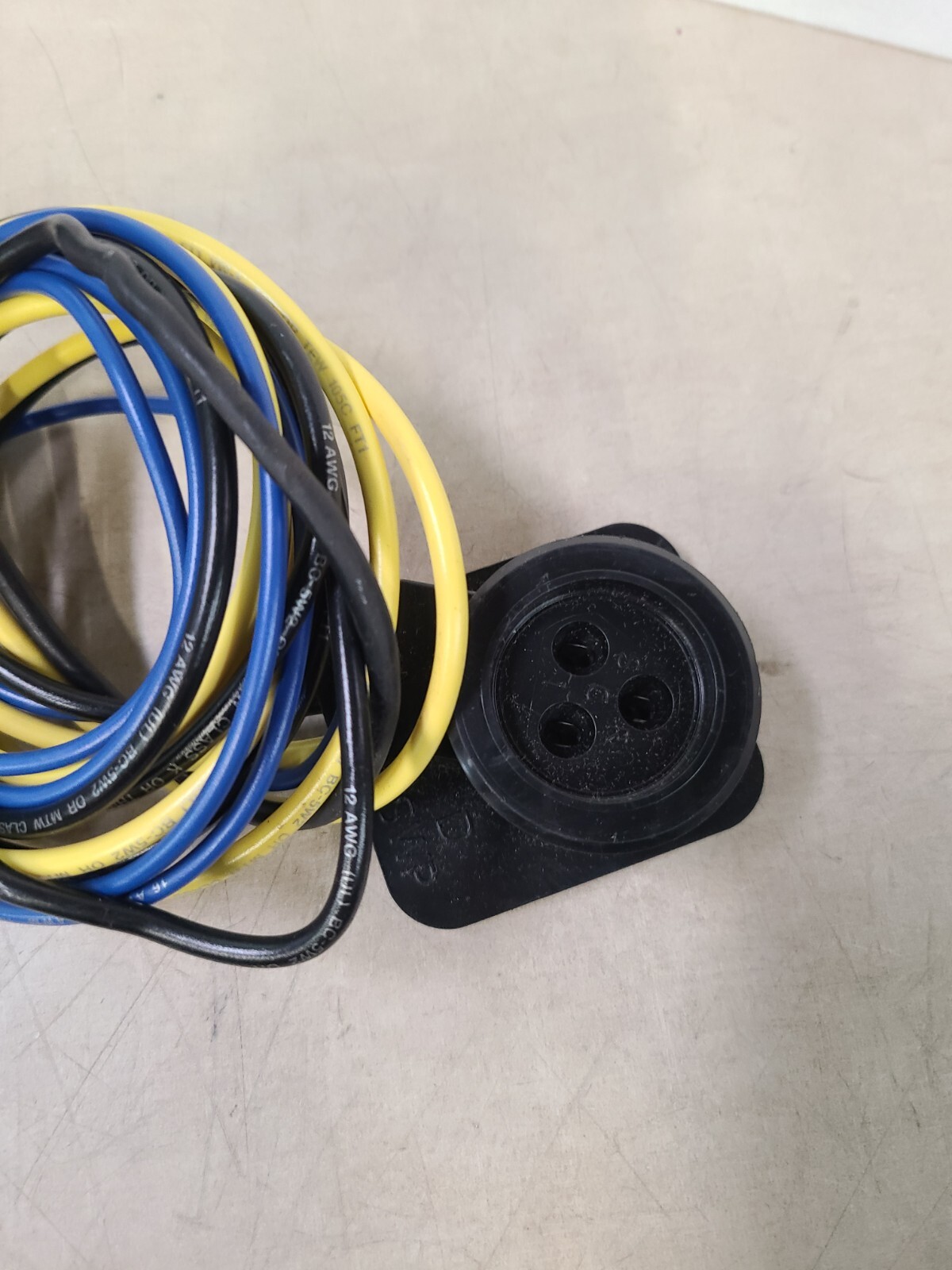 Genuine Carlyle Plug Comp Wire 324091-413