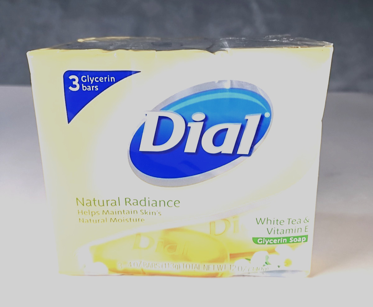 Dial Bar Soap White Tea and Vitamin E Glycerin 4 Ounce 3 Bars Factory Sealed