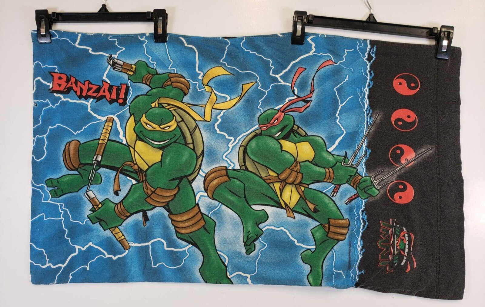 VINTAGE Teenage Mutant Ninja Turtles PILLOW CASE 2004 Mirage Studios Inc. 002