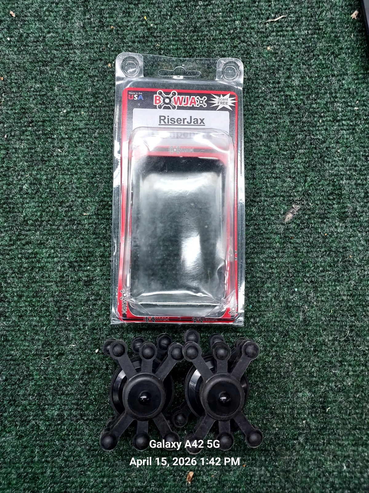 Bowjax RiserJax Dampeners Black Archery Vibration Reduction Accessory
