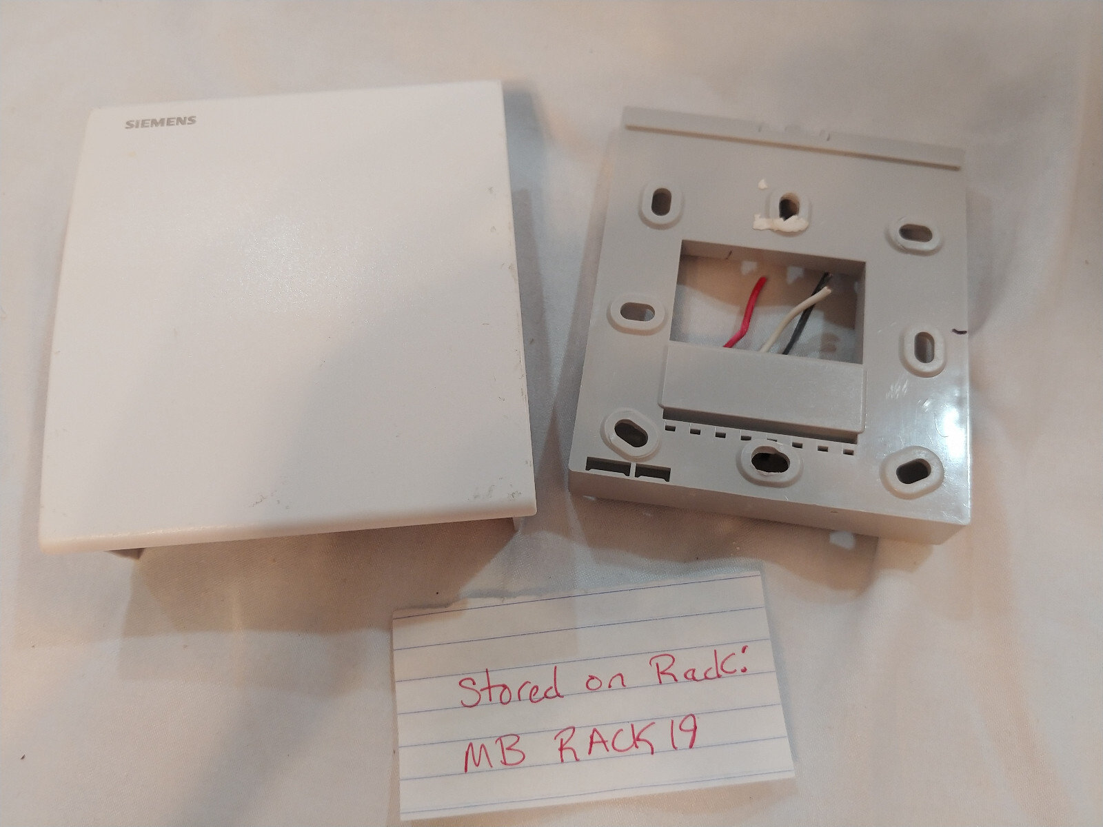 SIEMENS QPA2000 Room Carbon Dioxide Sensor