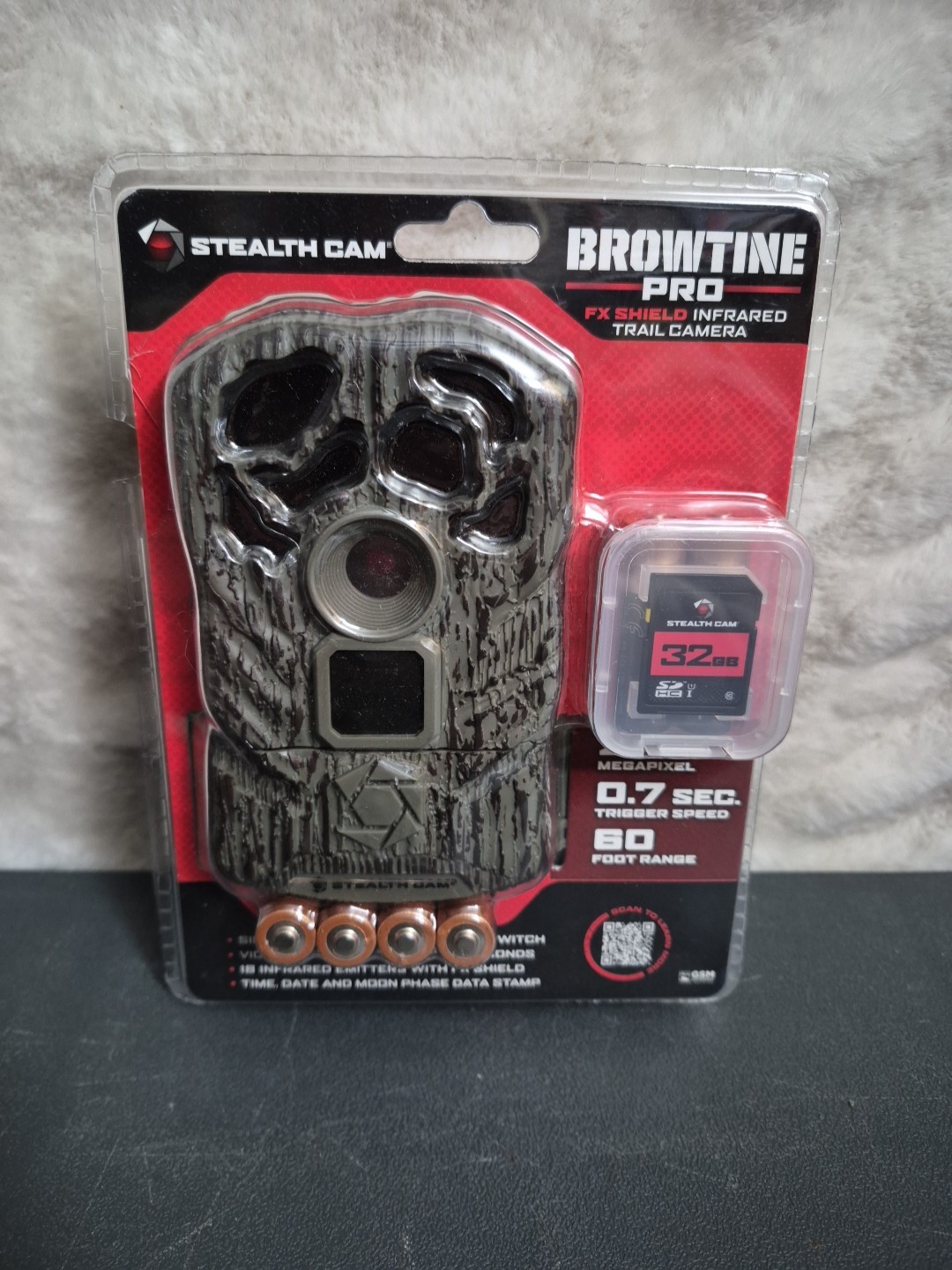 Stealth Cam Browtine Pro 24MP Trail Camera, New Damaged packaging STC-BT24 Kit