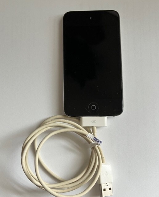 Apple Ipod Touch 4th generation 8GB Black
