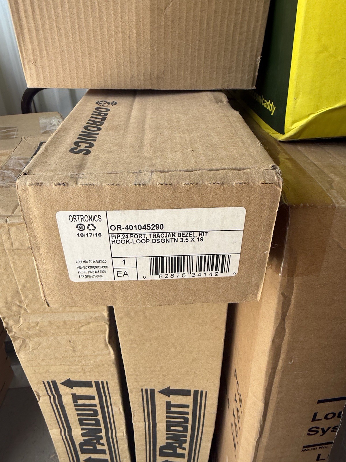 Ortronics Legrand 401045290 24 Port Track Jack Cat5e