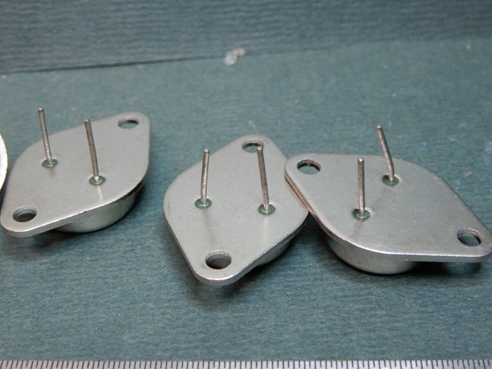 National Semiconductor LM109K Voltage Regulators Qty 6 NOS