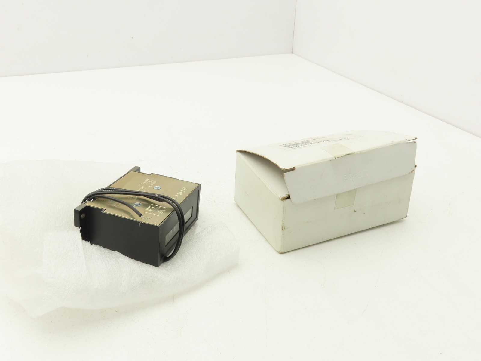 Veeder Root 0744386-011 6 Digit Electrical Counter Manual Reset 115VAC 60Hz