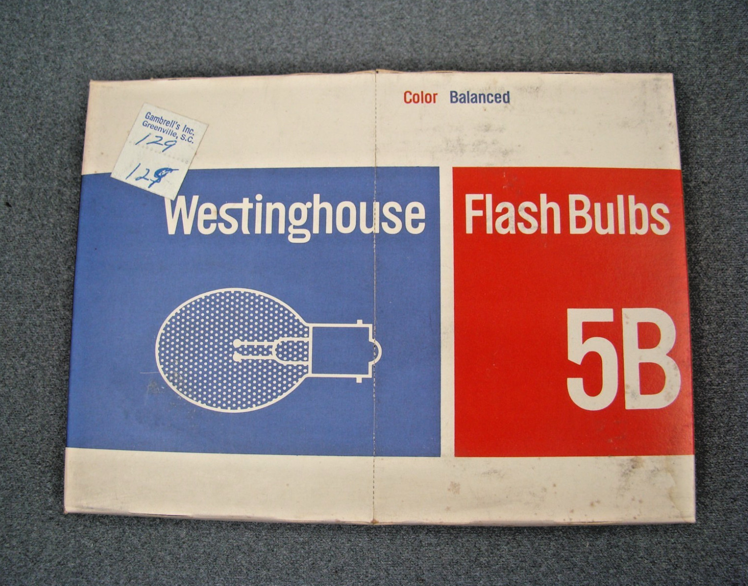 Vintage Westinghouse 5B Color Balanced Flash Bulbs Box of 12