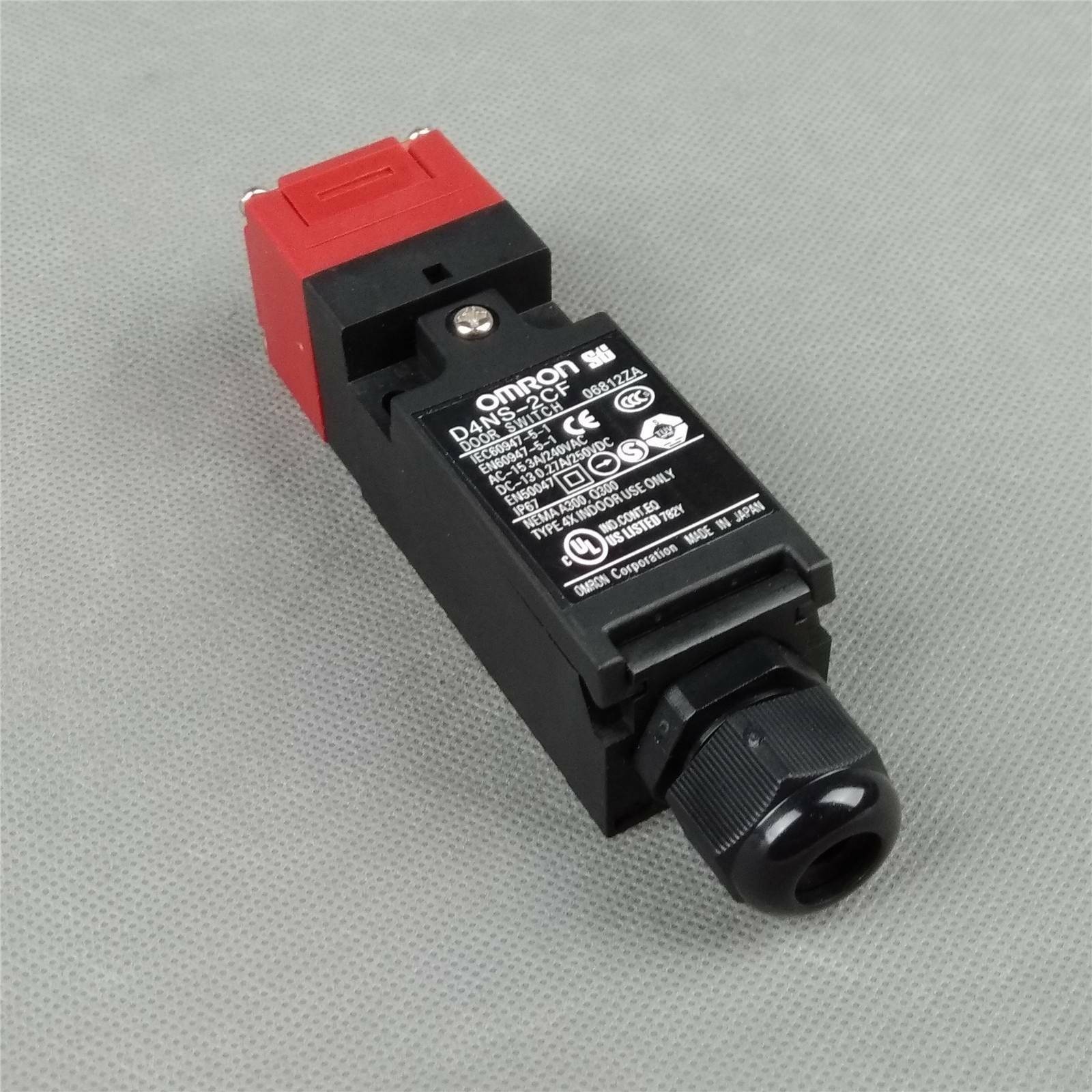 ONE Omron D4NS-2CF Safety Door Switch D4NS2CF New