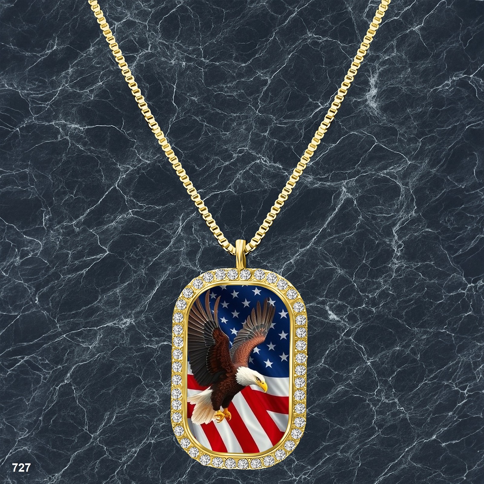 New USA American Flag Pendant Necklace Picture Design Sleek Gold Tone Accessory