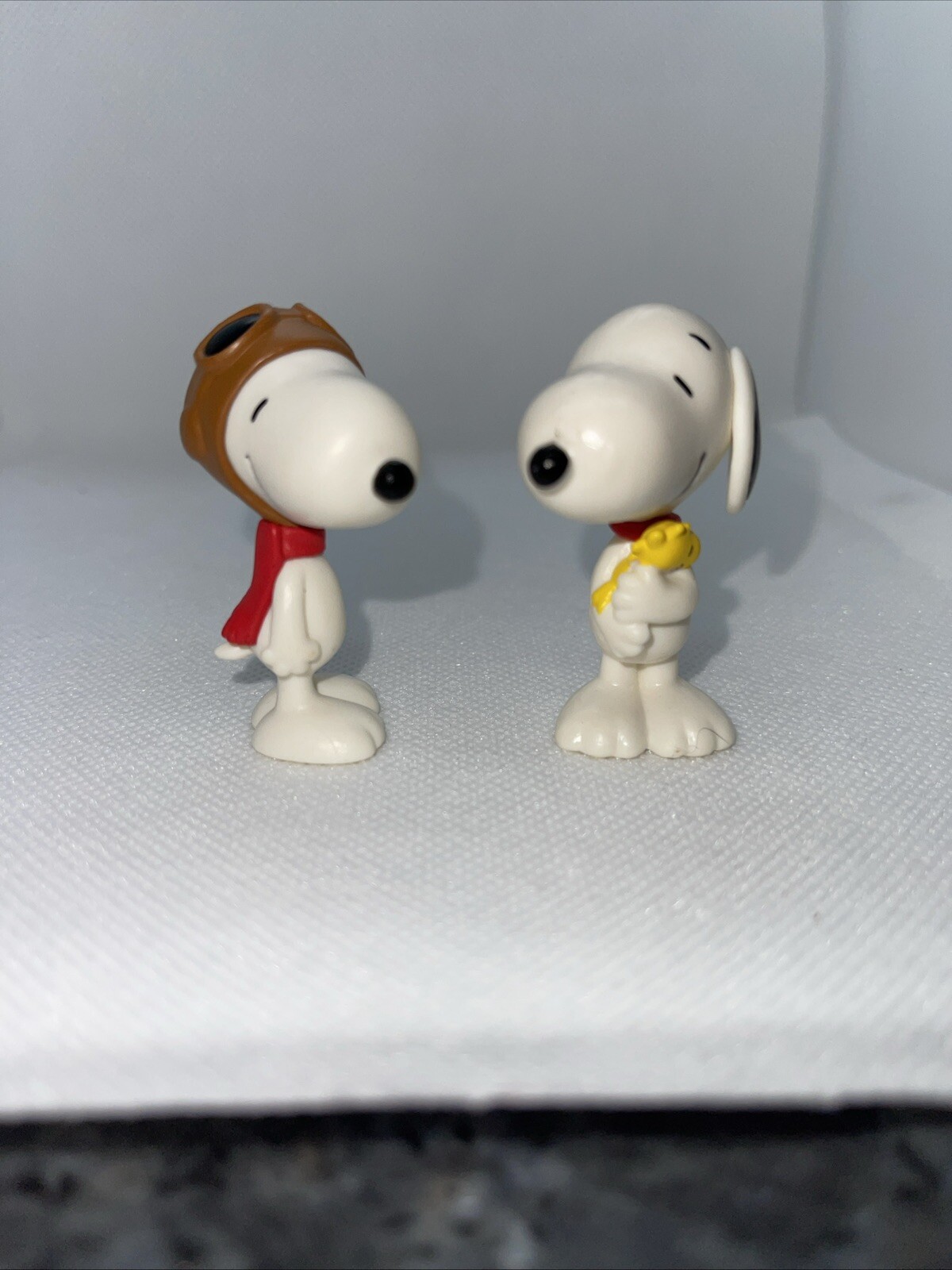 Snoopy  Figurine lot of two￼