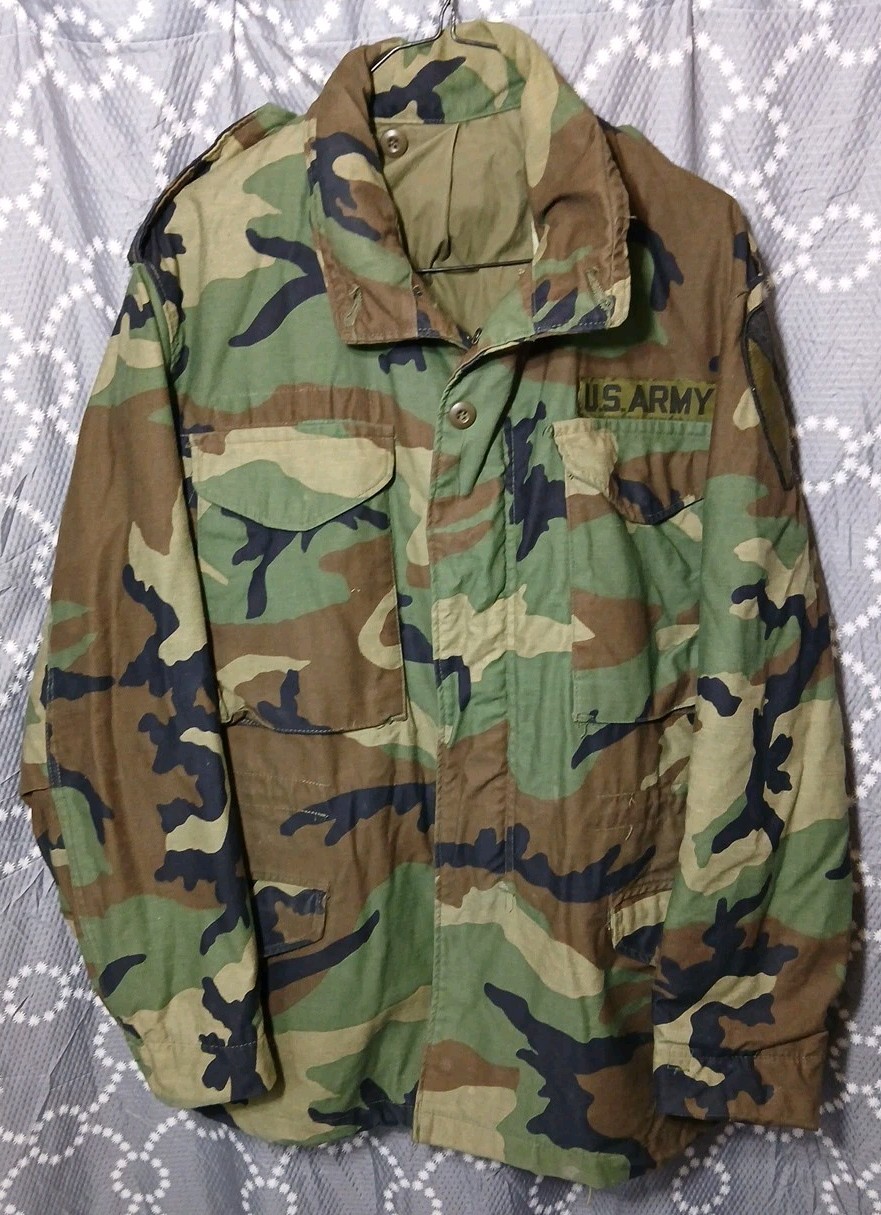 Small Regular - US Army BDU Field Jacket Coat Cold Weather Field Camo Pattern