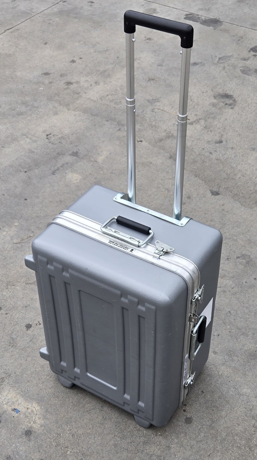 Thermodyne Shipping Rolling Case Camera Hard Foam Insert Wheels 23x18x13