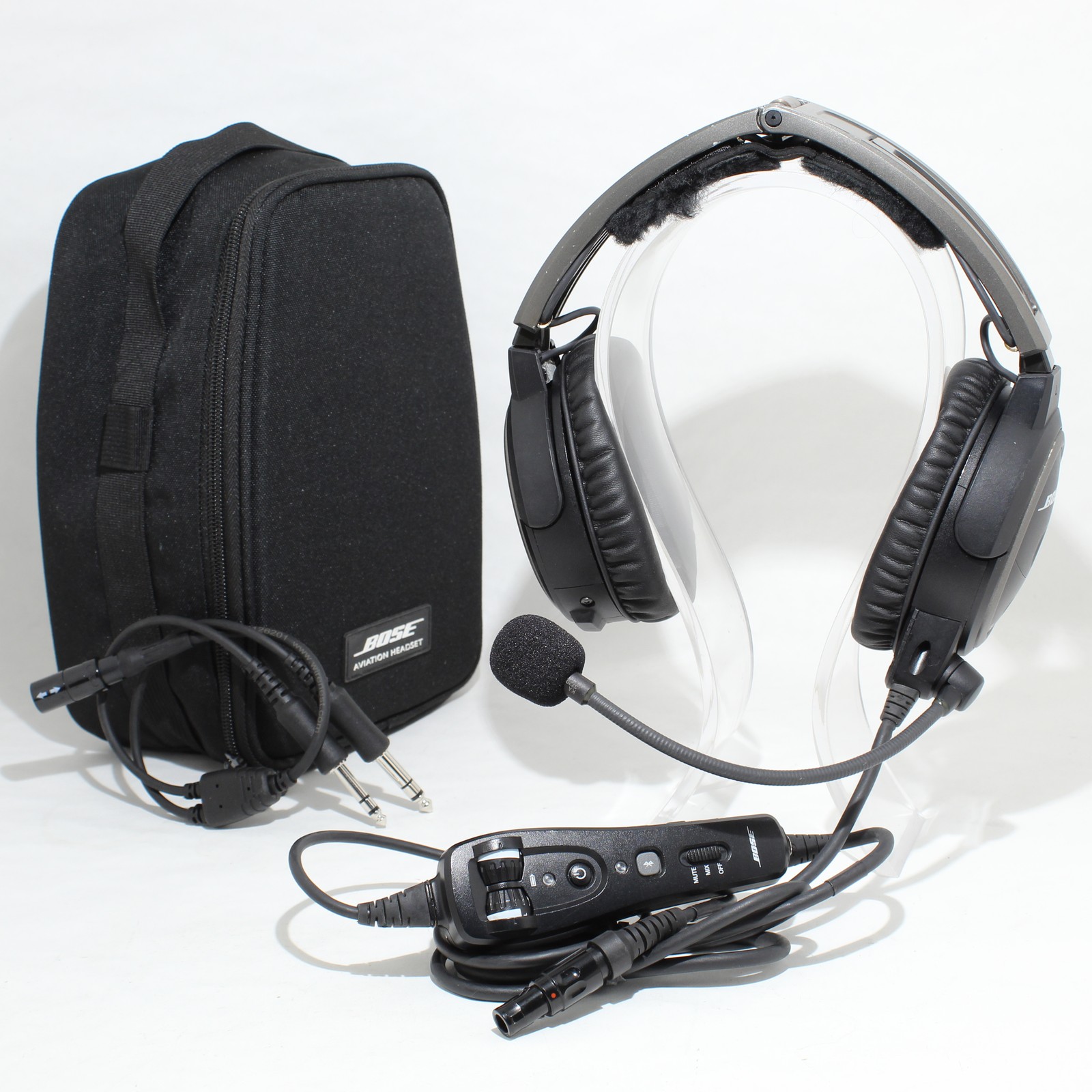 Very Good Bose A20 Bluetooth Headset Lemo w/ Dual GA Plug Adaptor BUNDLE + Case