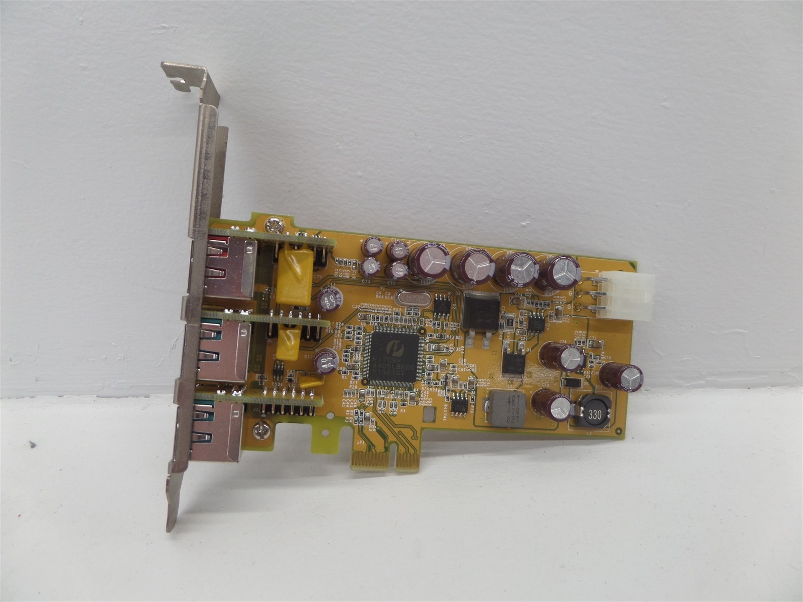 Sunix PUB1200XL 1-Port 24V & 2-Port 12V Powered USB PCI Express Card