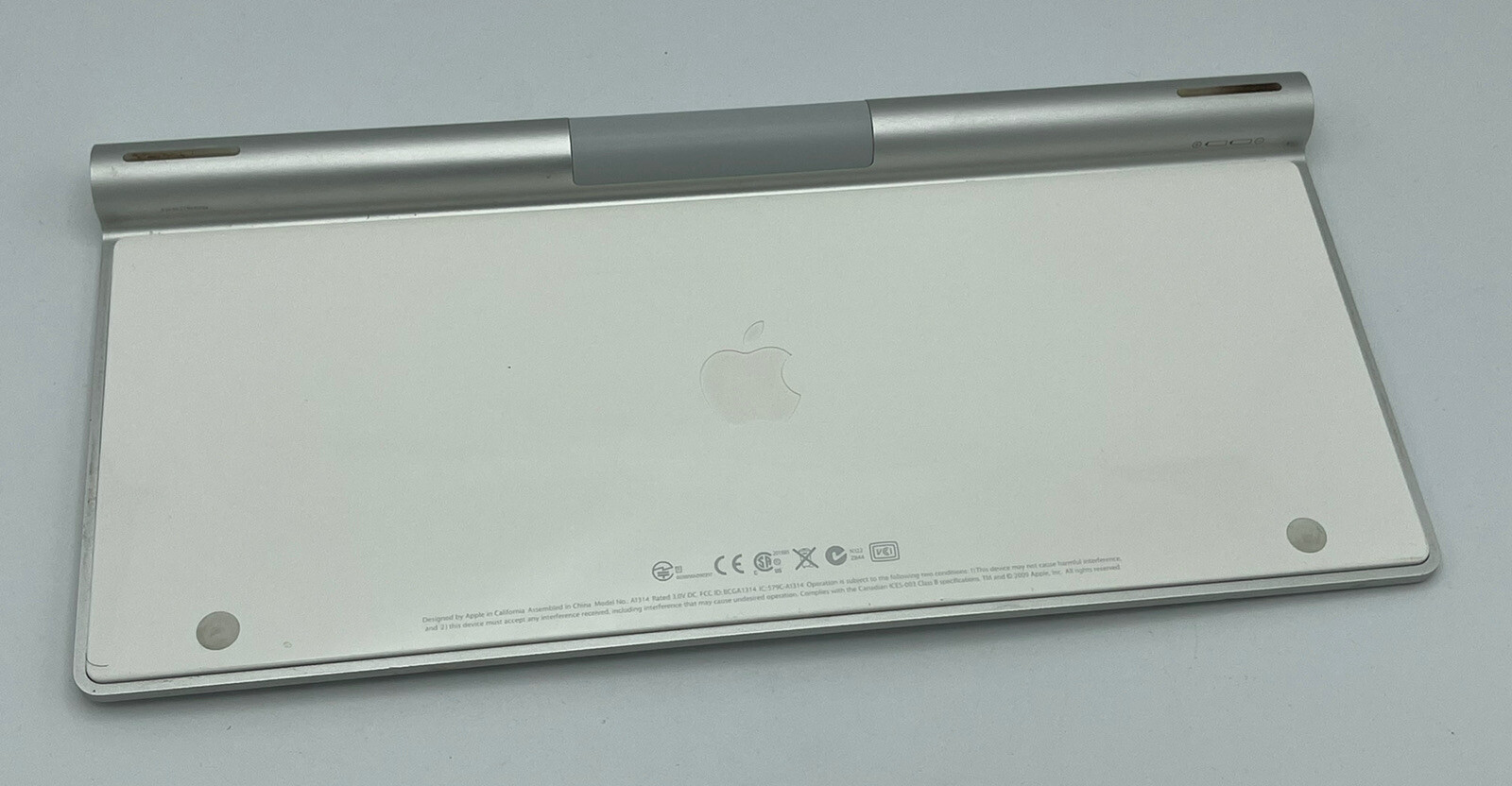 Apple Magic Keyboard - Bluetooth Wireless - A1314 Used TESTED & WORKING .