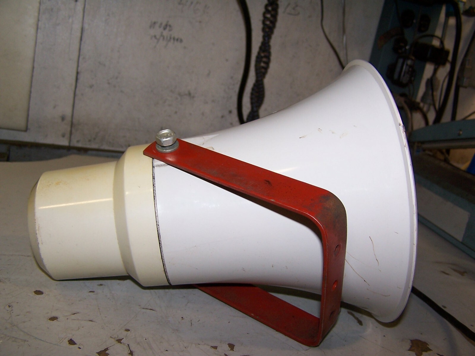 GAI TRONICS 15 WATT LOAD SPEAKER 8 OHM MODEL HP-15