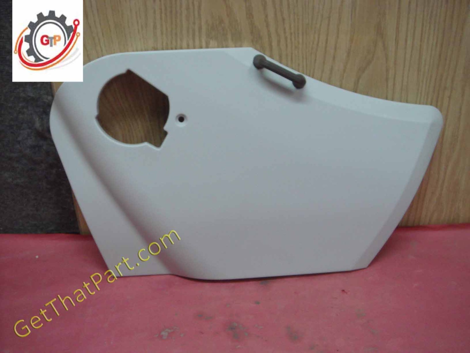 Stryker TruRize Clinical Chair Oem Right Chassis Cover & Handle Assy