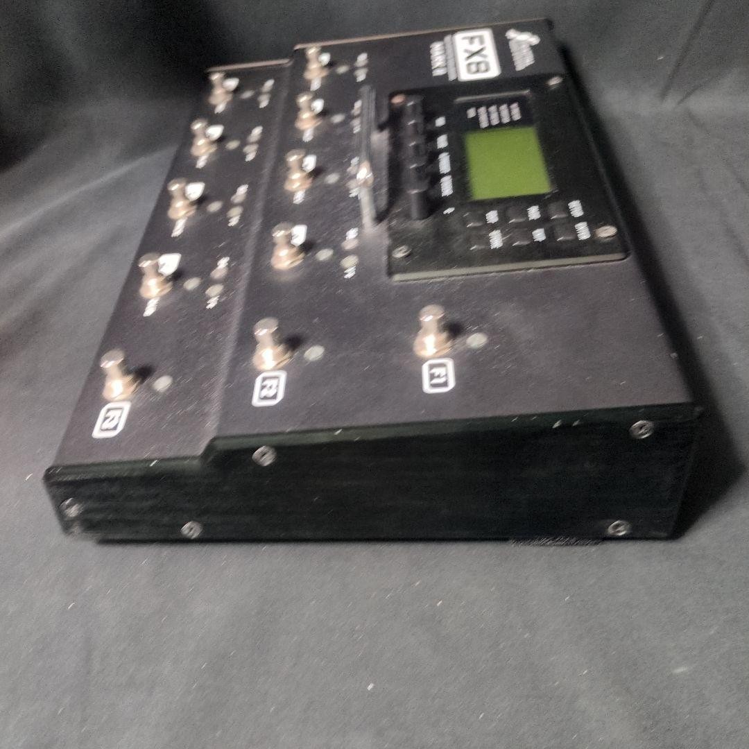Fractal Audio Systems FX8 Mark II Multi-Effects Processor