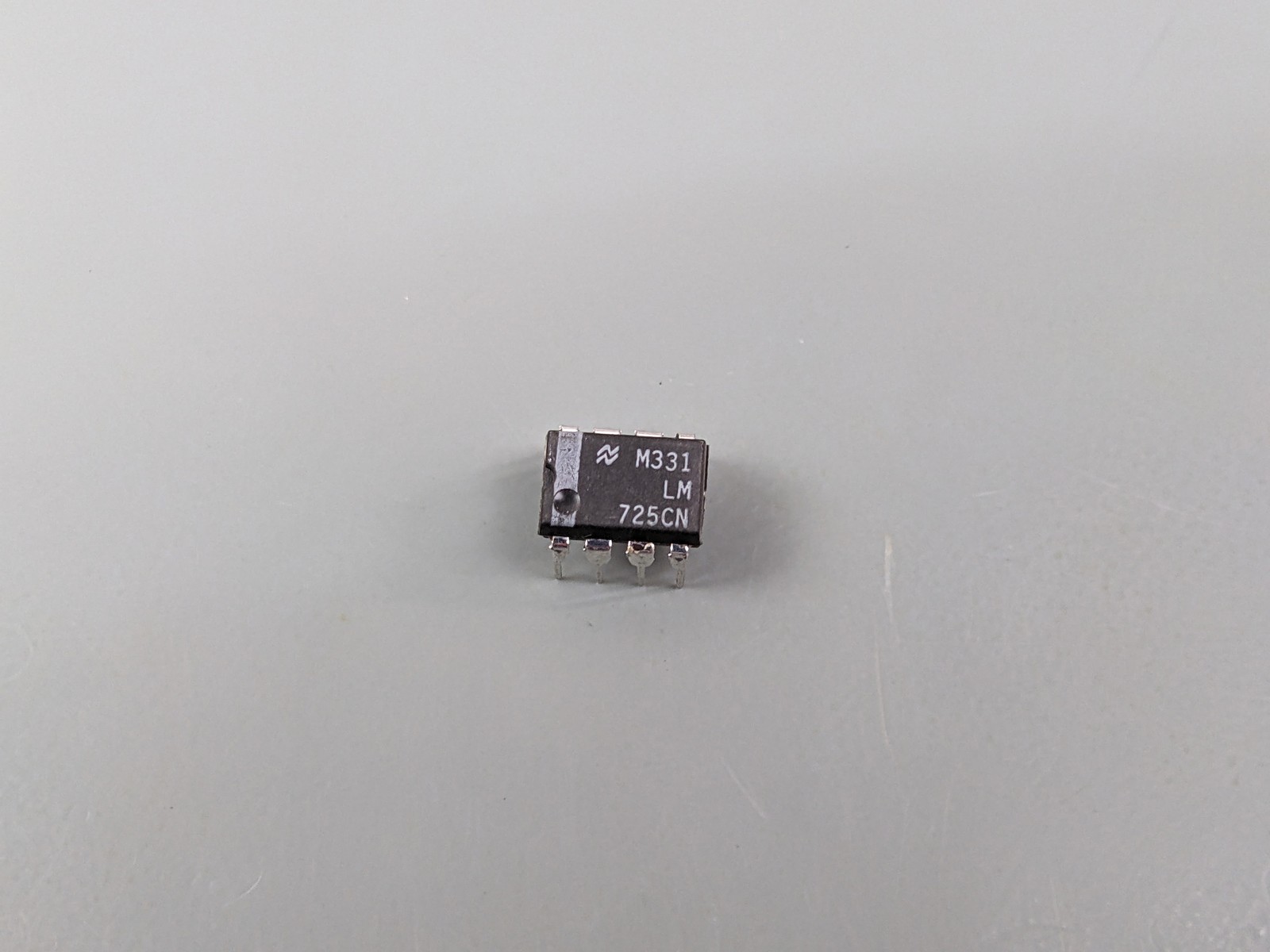 (4) LM725CN OP AMP ICs