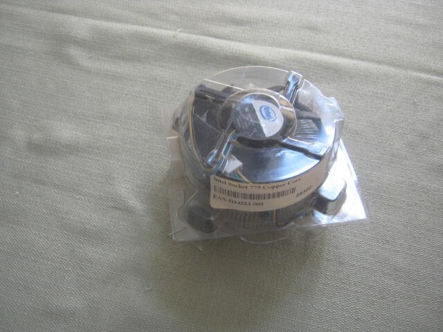 Vintage Intel Socket 775 Copper Core, Fan-D34223-002, Unopened