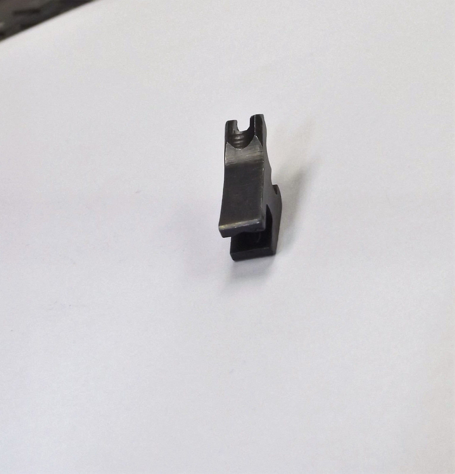 Remington 24 / 241 Extractor - (#Z-16)