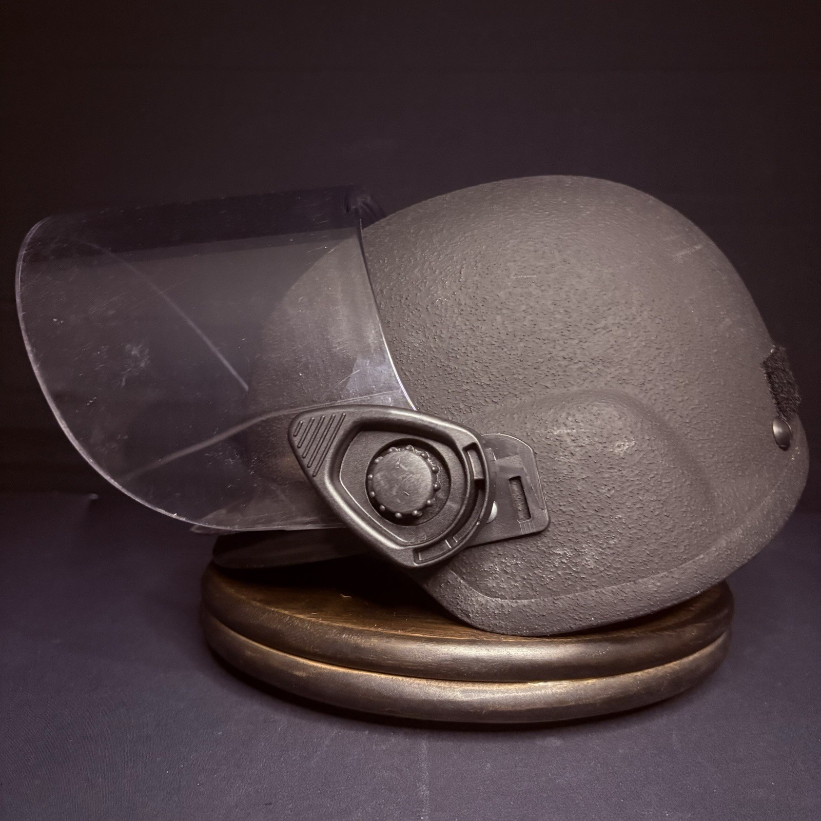 Protech Bullet Proof Helmet 3A IIIA Size Medium Removable Face Shield (SHORT)