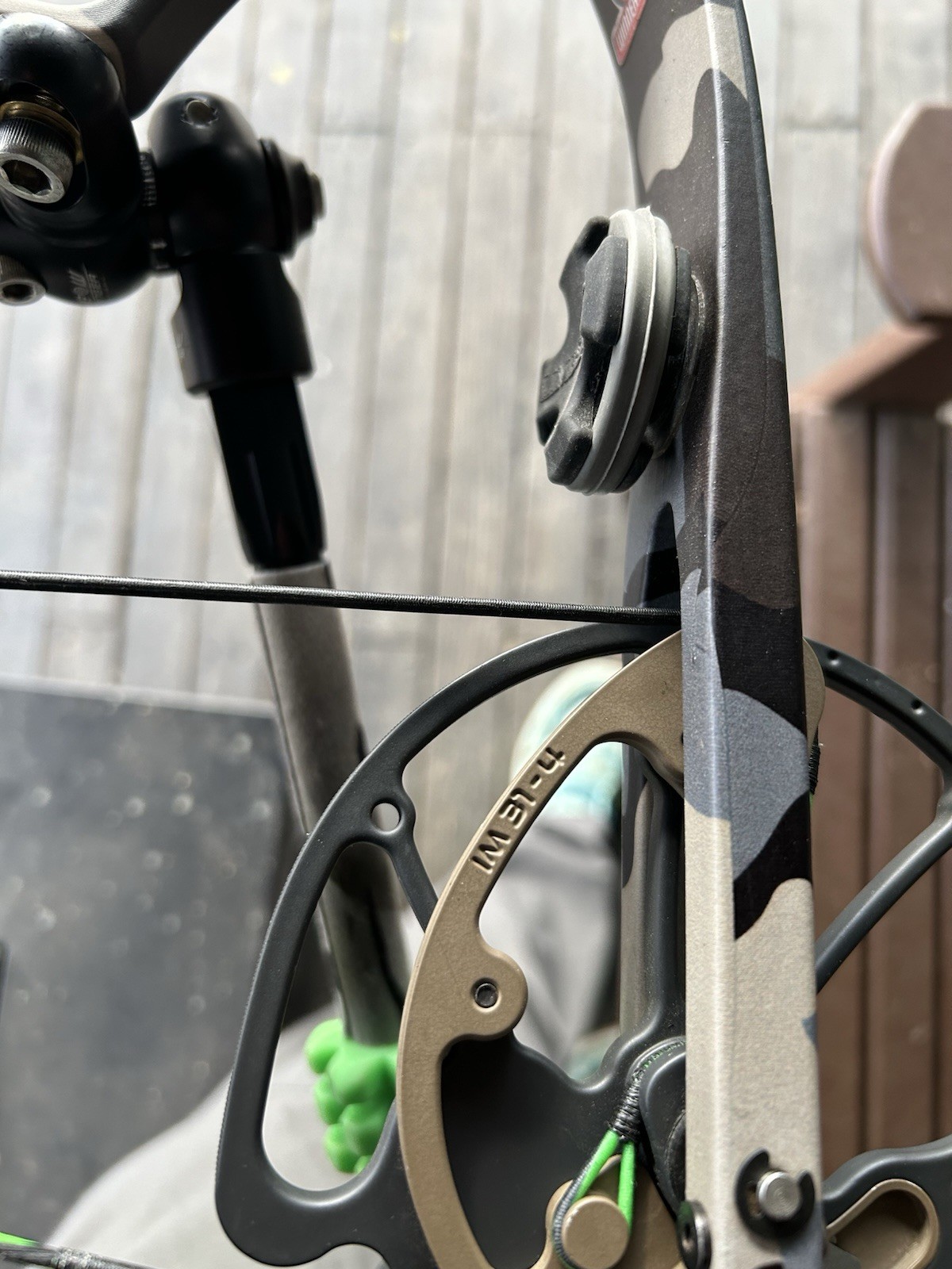 Elite Impulse 31 Kuiu 28.5” Draw 65lbs