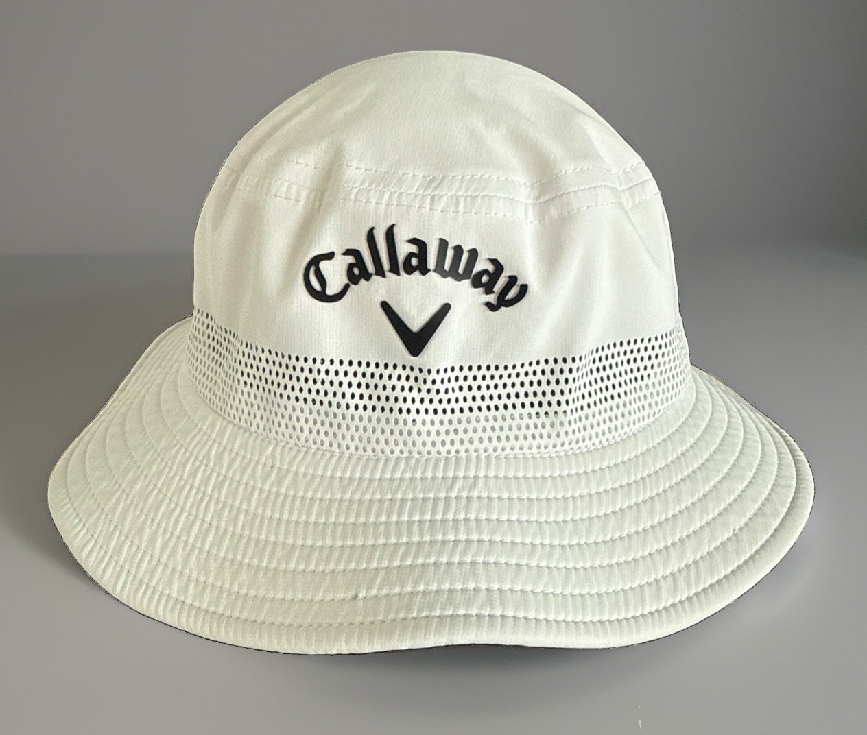 Callaway in Black  w BlackLogo on White Bucket Hat Vented Band S/M Poly Spandex