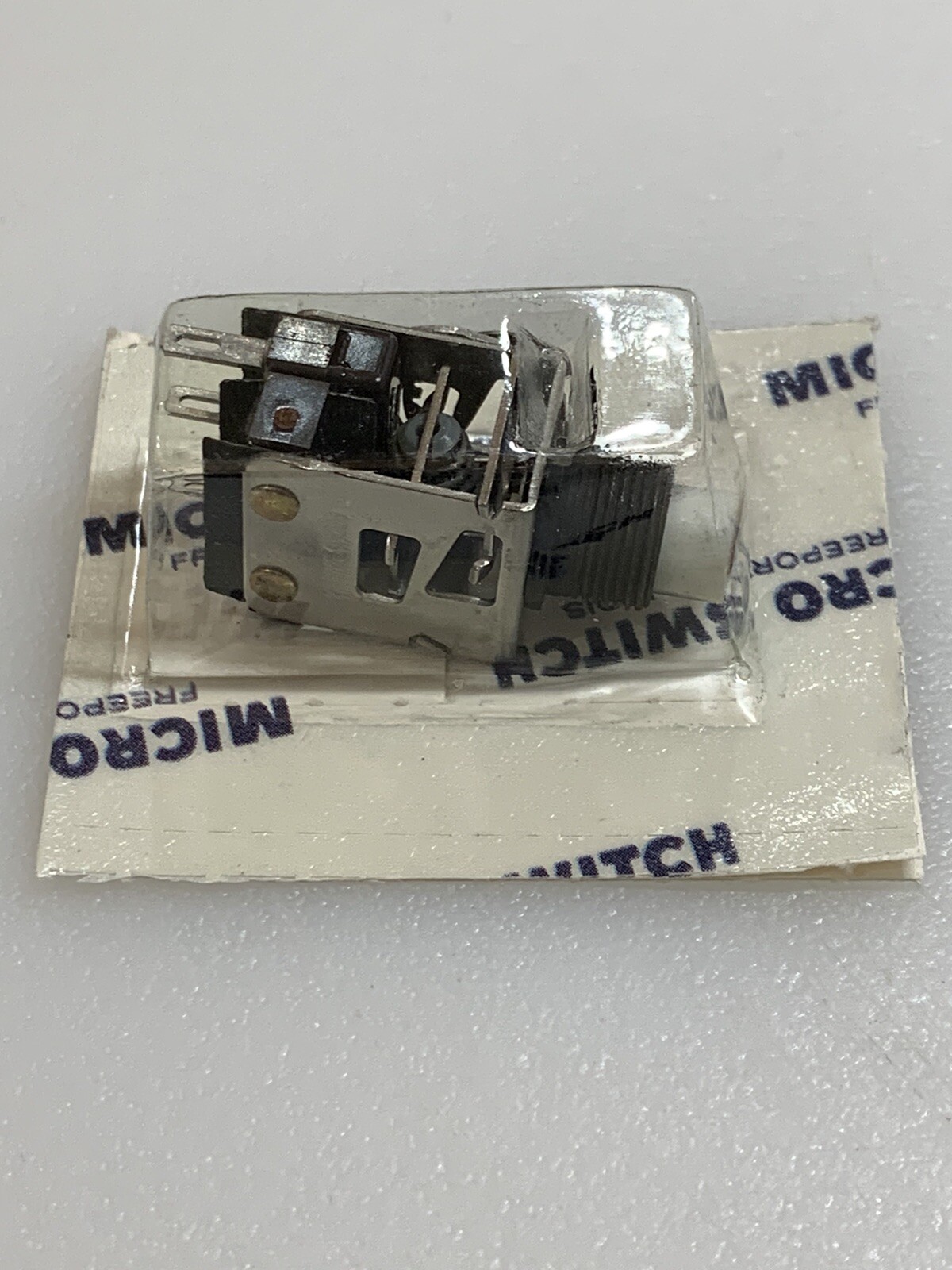 Honeywell Microswitch 1PB924-H4 (0.7oz)