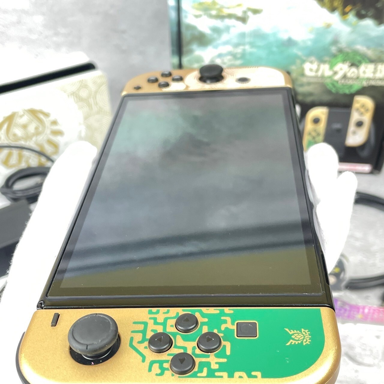 Nintendo Switch OLED Console The Legend of Zelda Tears of the Kingdom Excellent