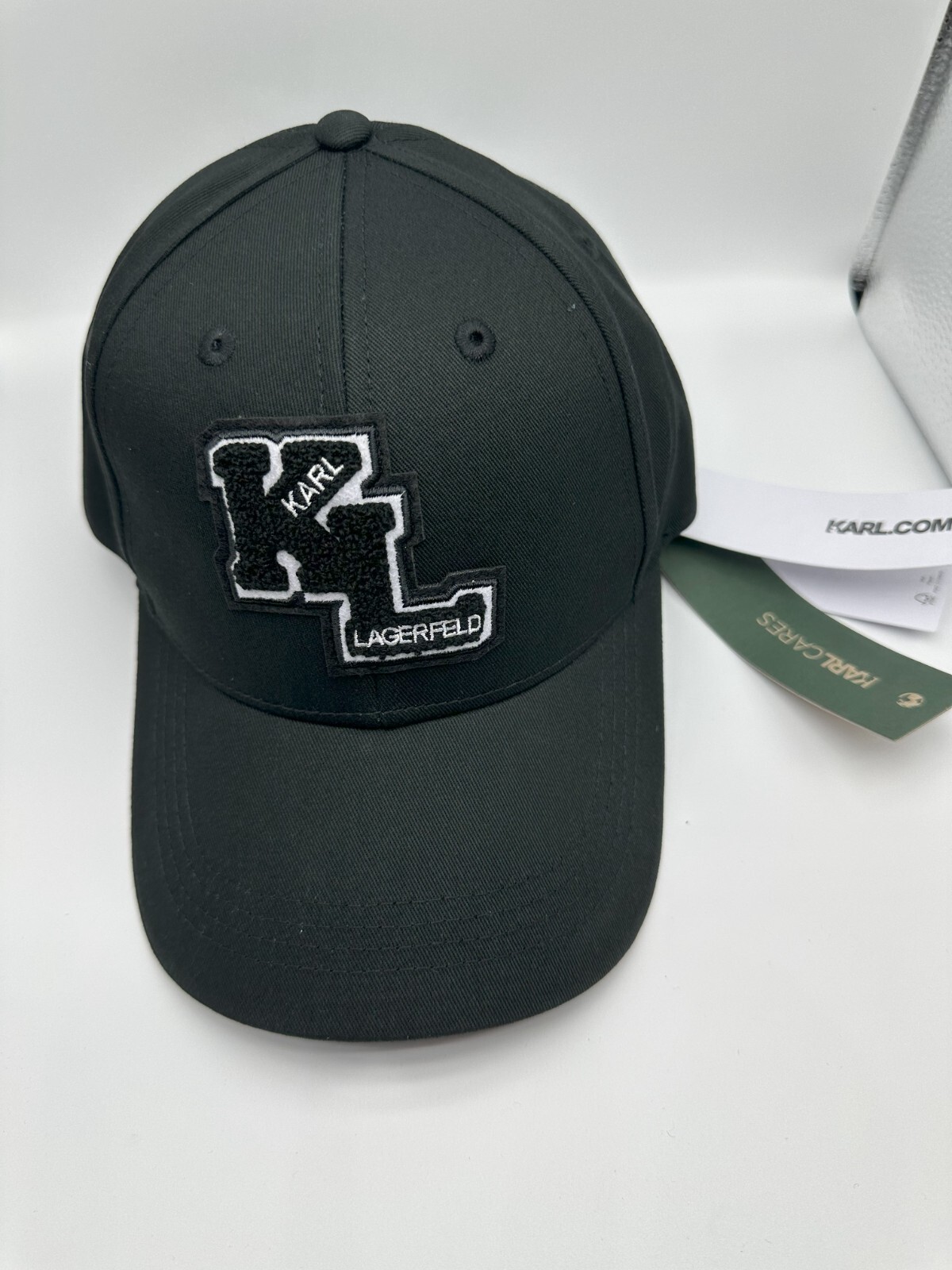 Karl Lagerfeld Unisex Adjustable Baseball Cap One Size, Iconic Logo, Stylish Fit