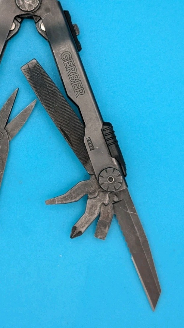 Gerber Diesel Multi Plier Multi-Tool! BLACK! WITH SHEATH!