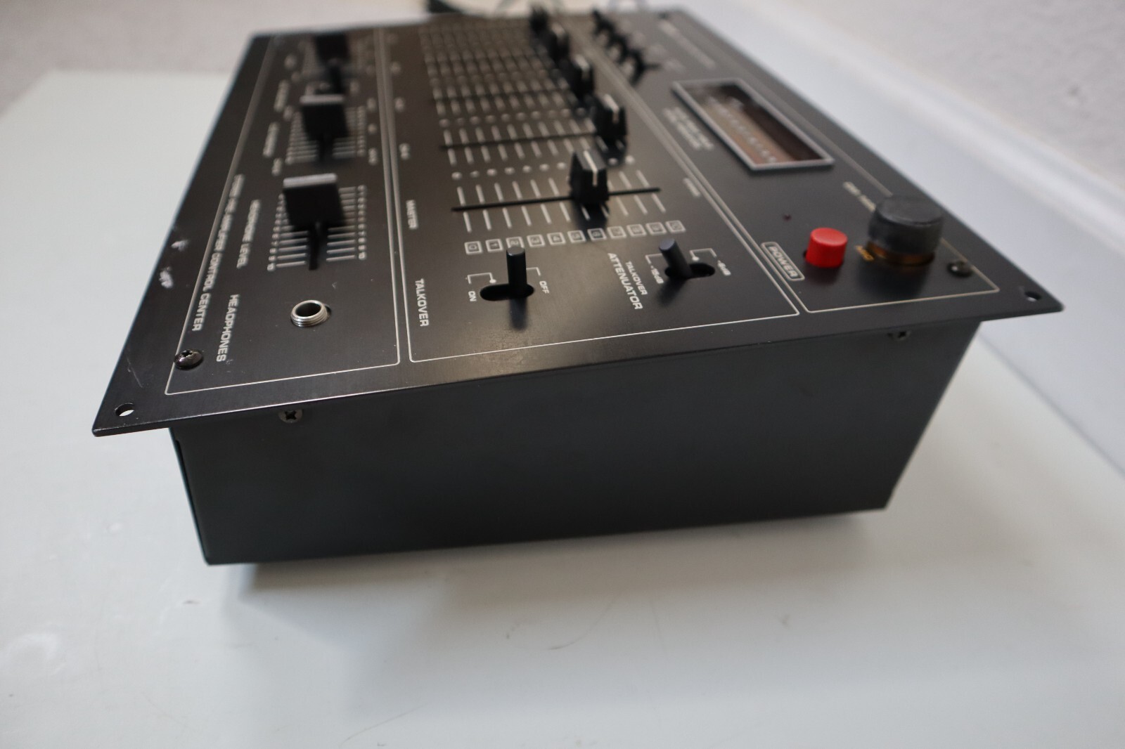 Numark DM-1450 Studio Audio Master Stereo Pre-Amplifier Control Center - Working