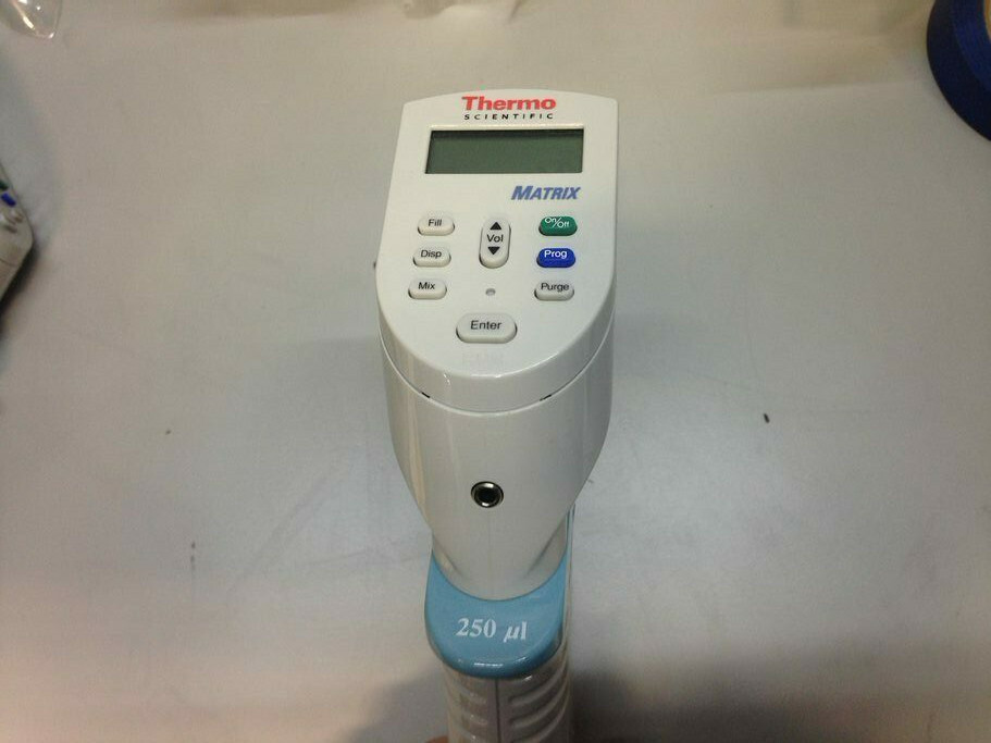 Matrix Multichannel Electronic Pipette 250 µL 12 Channel