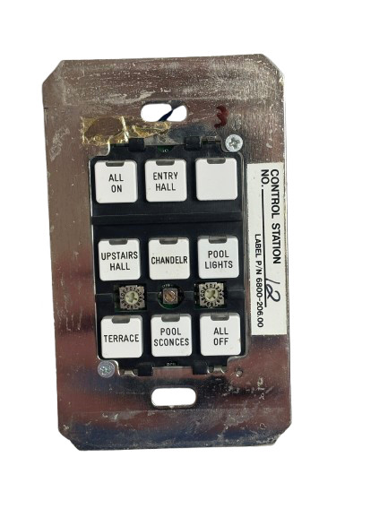 Litetouch Savant Low Voltage Control Station Keypad, 9 Button - EACH - PreOwned