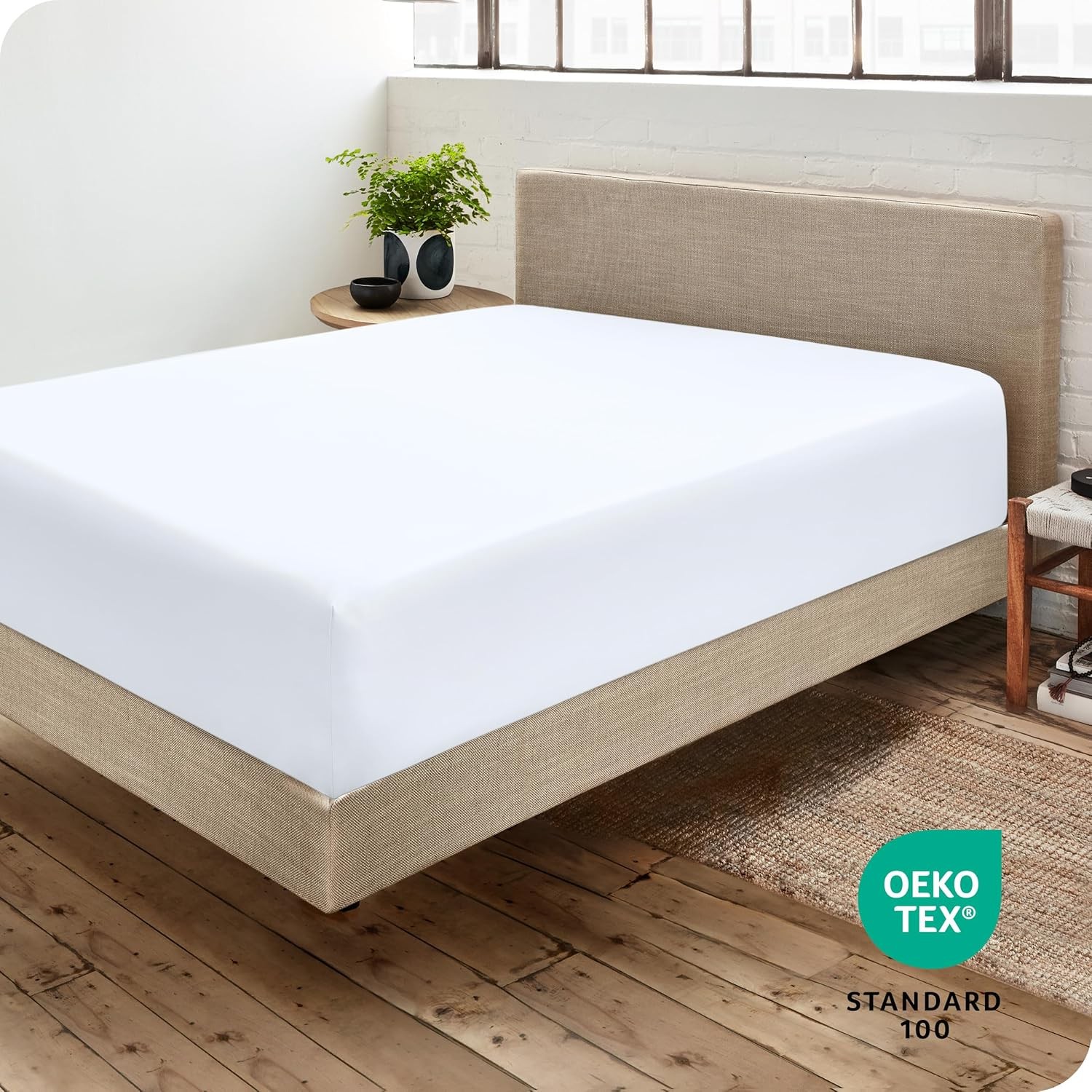 Fitted Bottom Sheet Queen Size - Premium 1800 Microfiber - Ultra-Soft Hotel