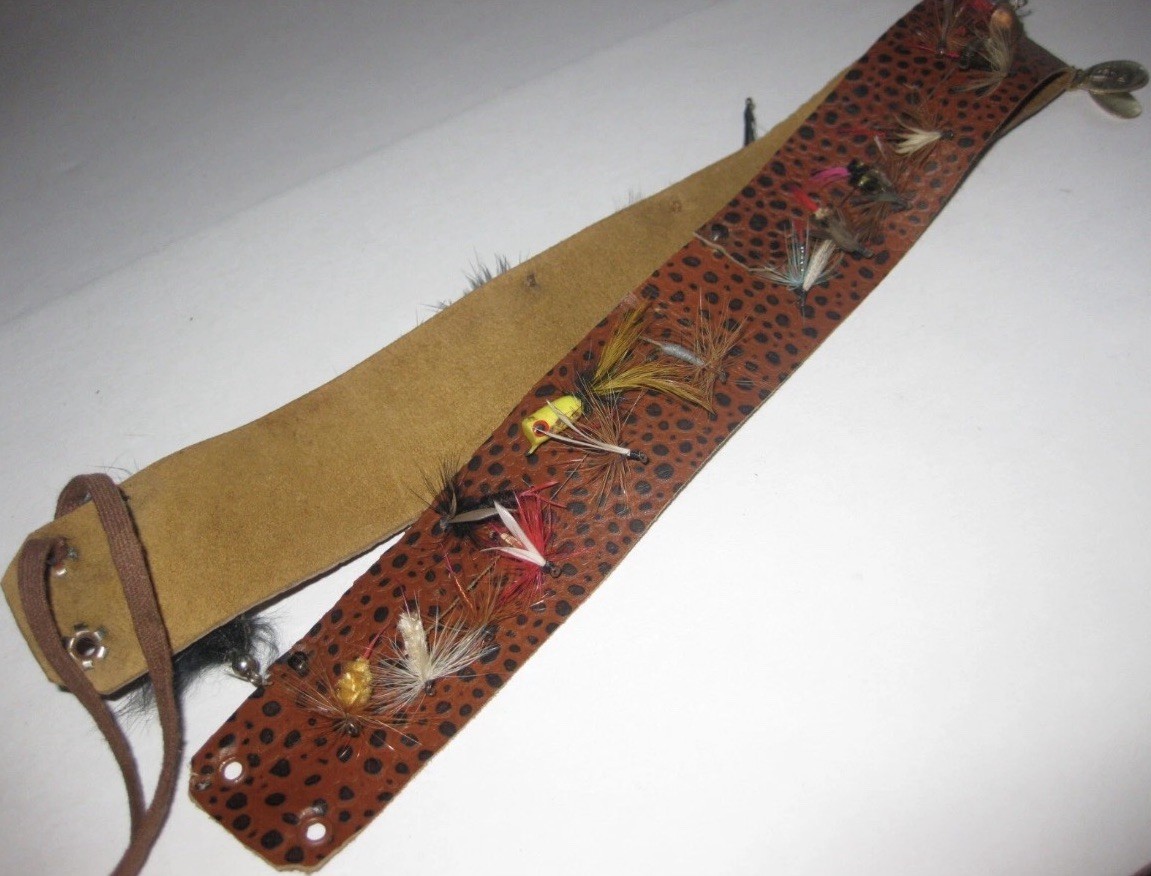 Vintage Fishing Hook Belt Paul Hunt Fly Band Jefferson City Missouri