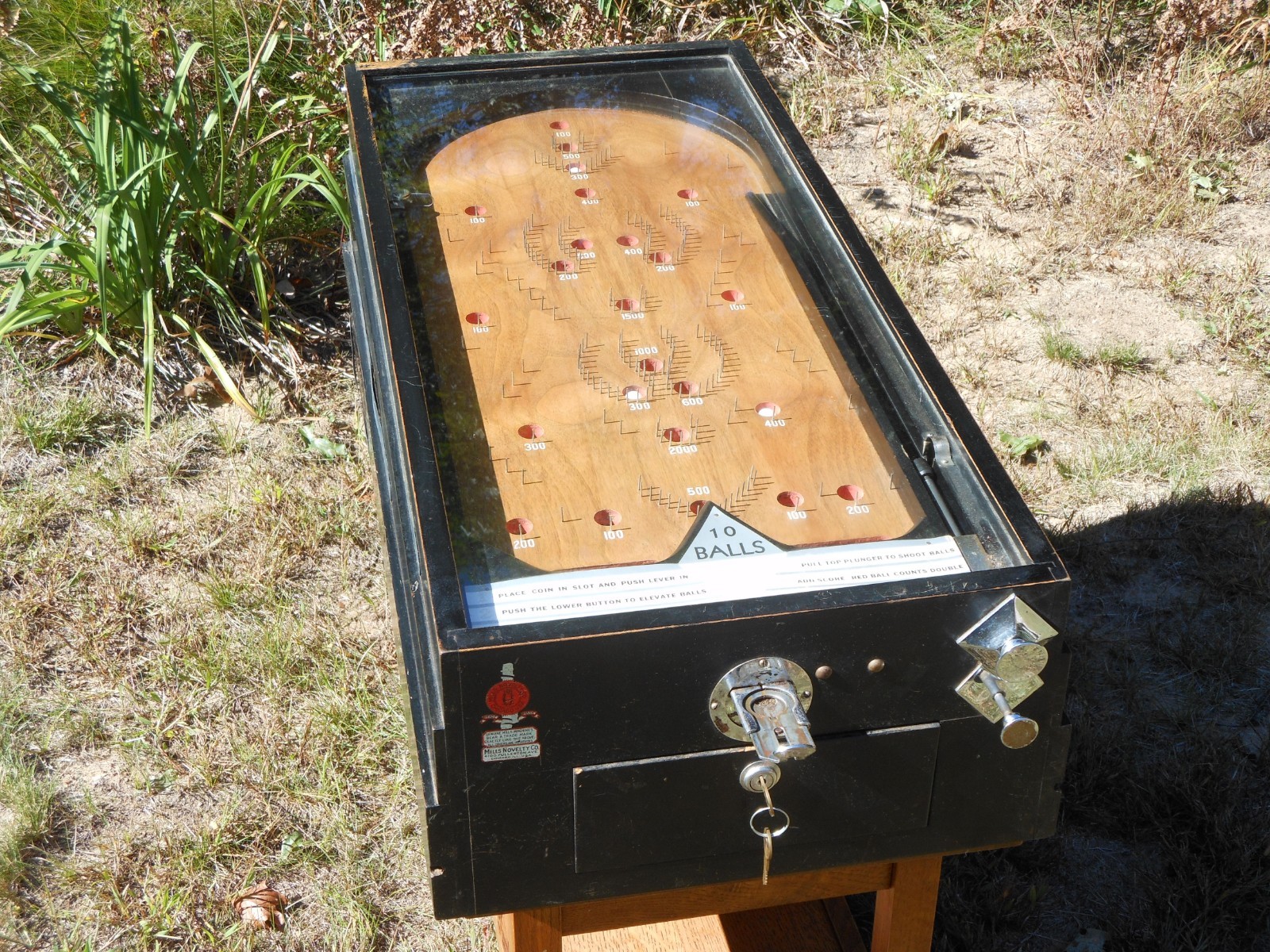 Early Pinball Machine Mills Novelty Company of Chicago, Illinois Deco Bar Decor