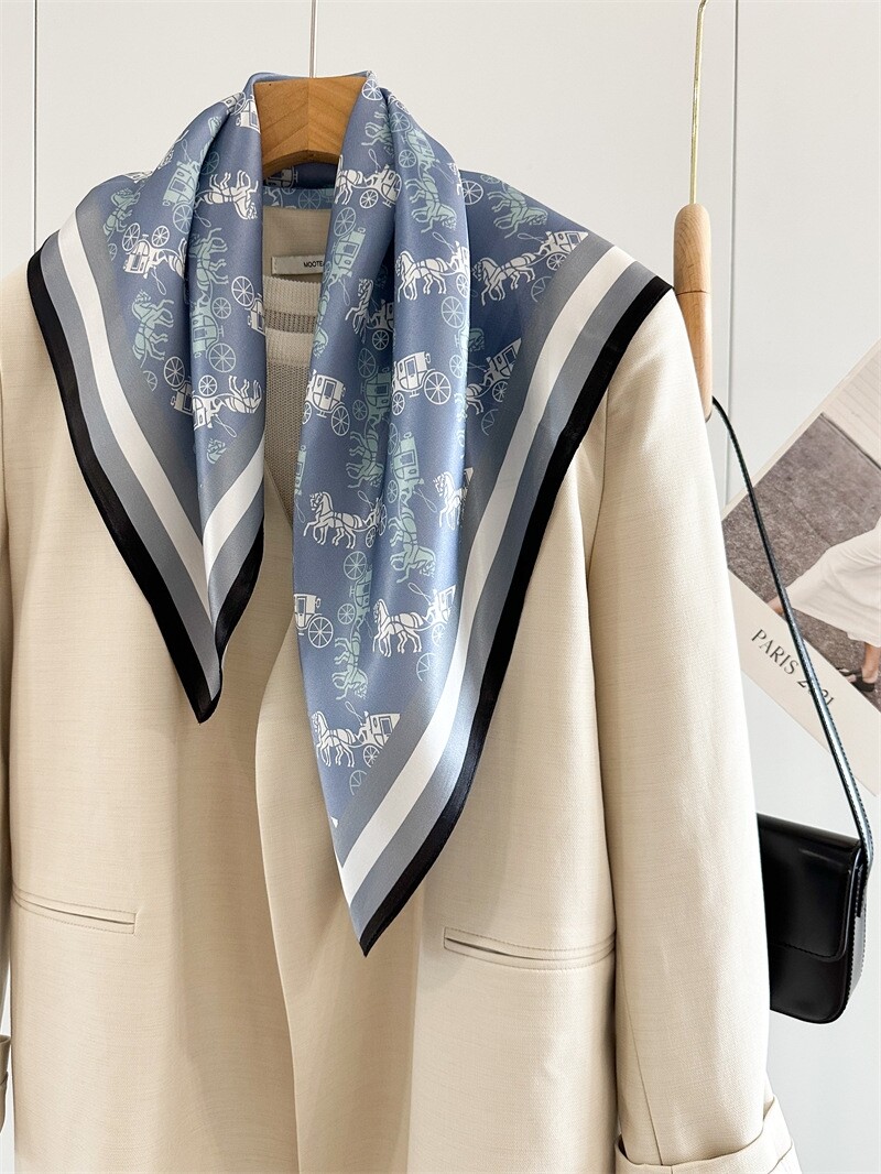 Collar Boutique 100% Silk Bandanna Carriages Print Bag Necktie Collar Scarf 65cm