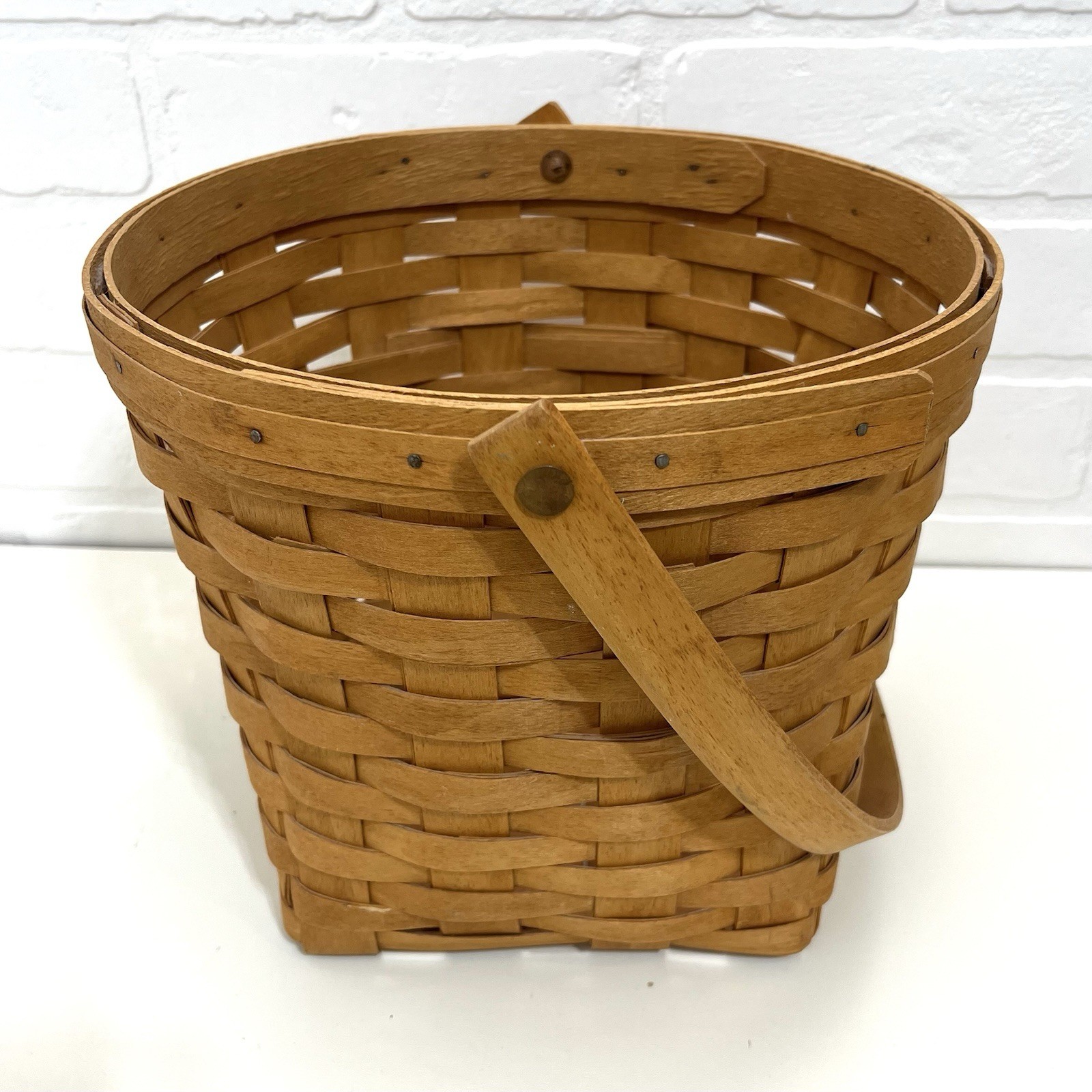 Longeberger Basket Moving Handle 8” Tall 10” Wide Egg Fruit Gathering Dated 1995
